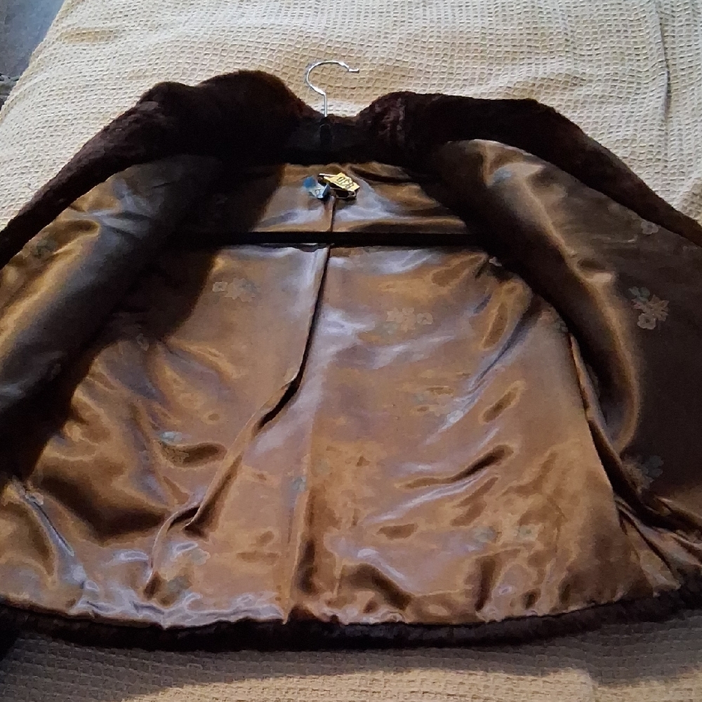 Elegant Brown Women's Coat